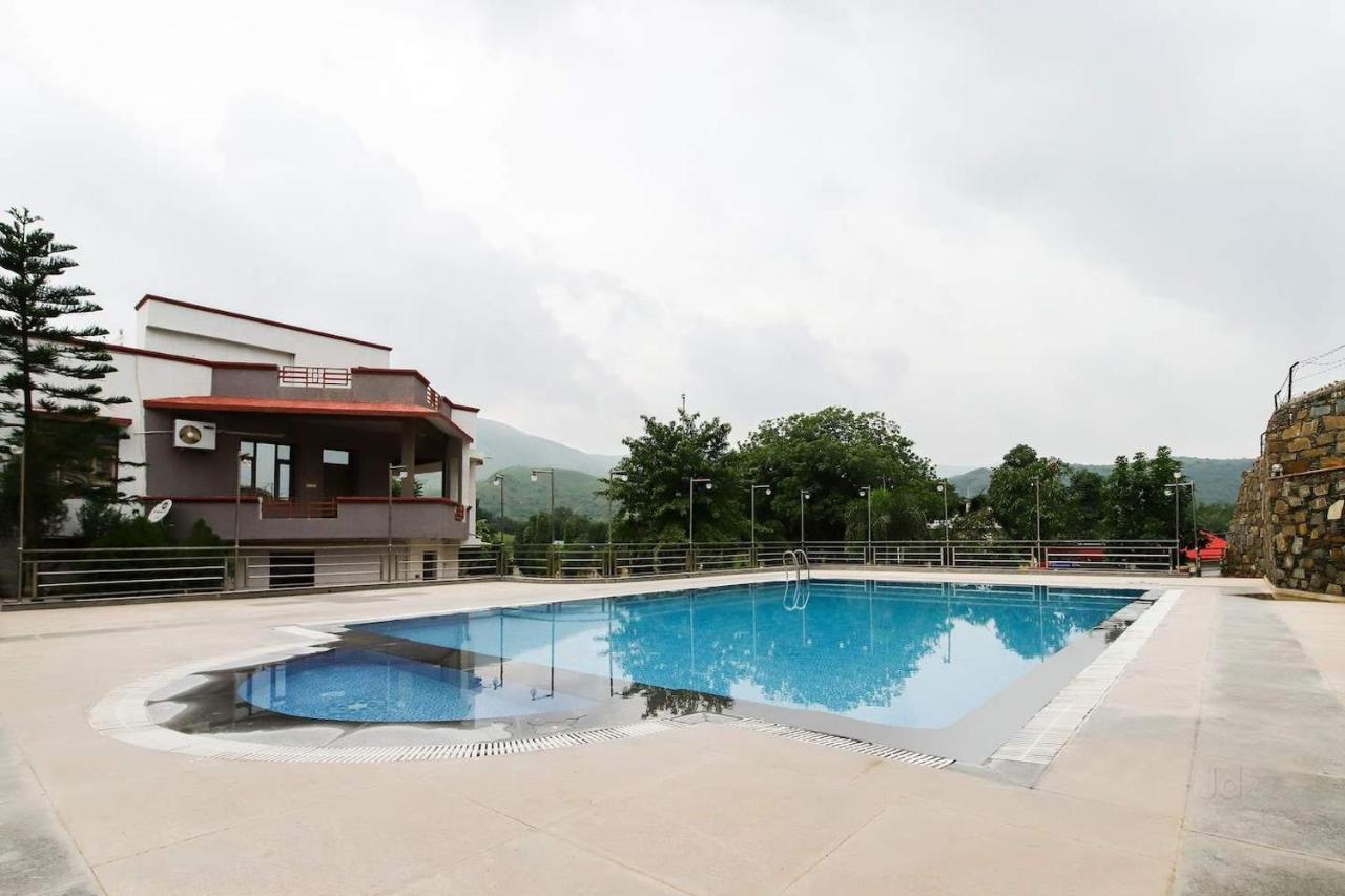 Meera Valley Resort Udaipur Exterior photo