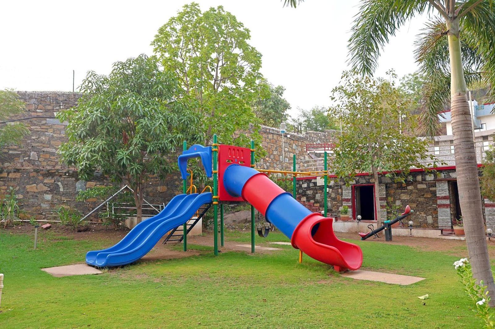 Meera Valley Resort By Nexottel Udaipur Exterior photo